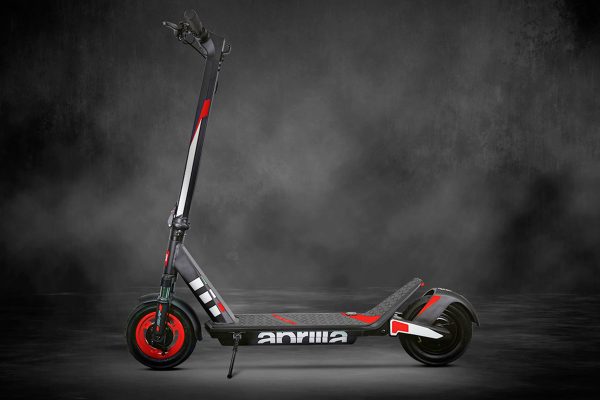 Aprilia eSR2 EVO Elektromos roller 500W