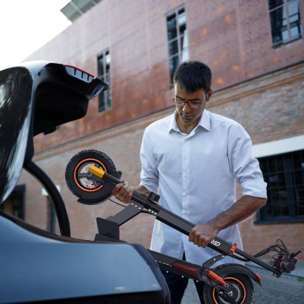 Ienyrid M4PROO S Elektromos Roller(30)