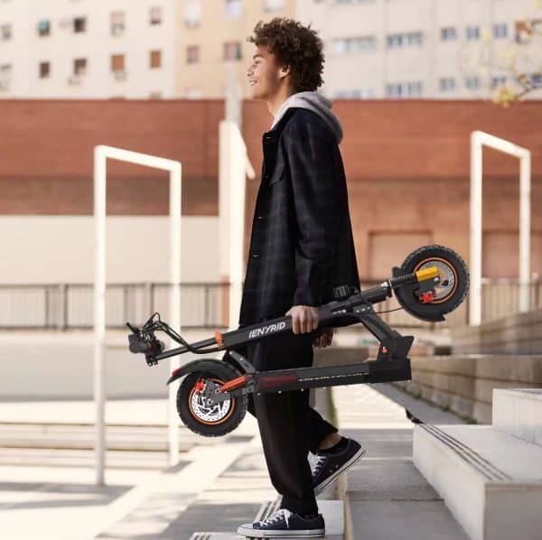 Ienyrid M4PROSMAX Elektrmos Roller 10