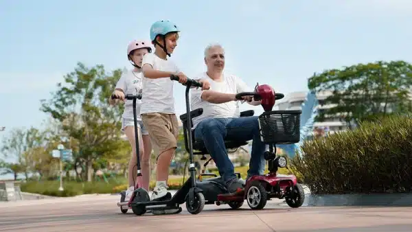 ISC X02 Eektromos Robogo 06