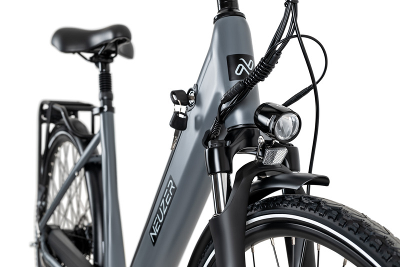 Neuzer_Planear_Elektromos_Kerekpar_06