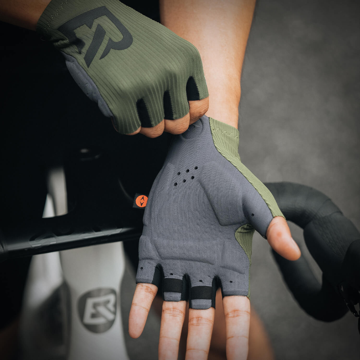 Elastic Interface  Halbfinger Fahrradhandschuhe 45be084d402b