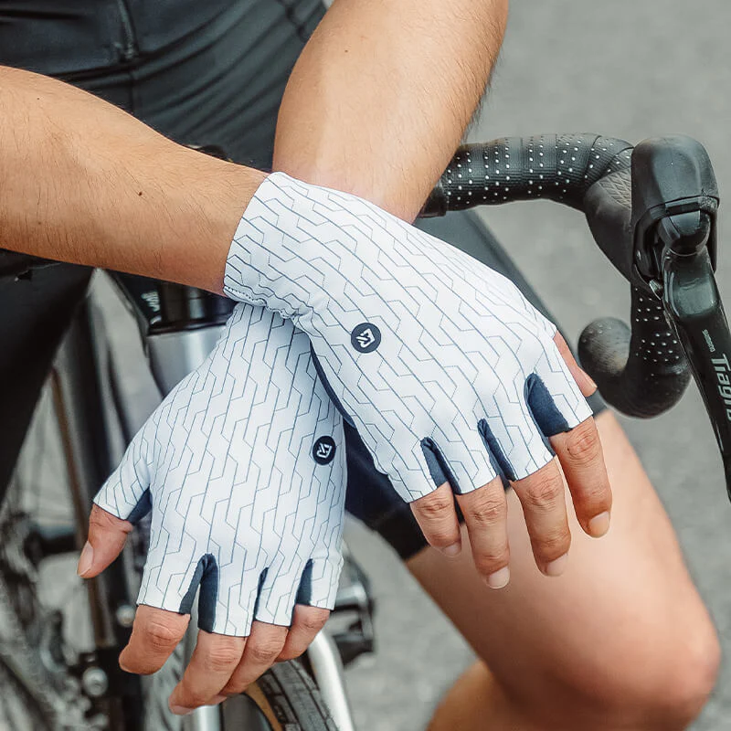 Halbfinger Fahrradhandschuhe Atmungsaktiv Stoßdämp a34aac2fc750